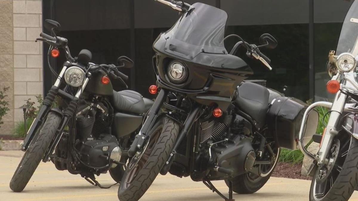 Motorcycle crash kills 19-year-old; police urge caution on the roads this spring – AOL