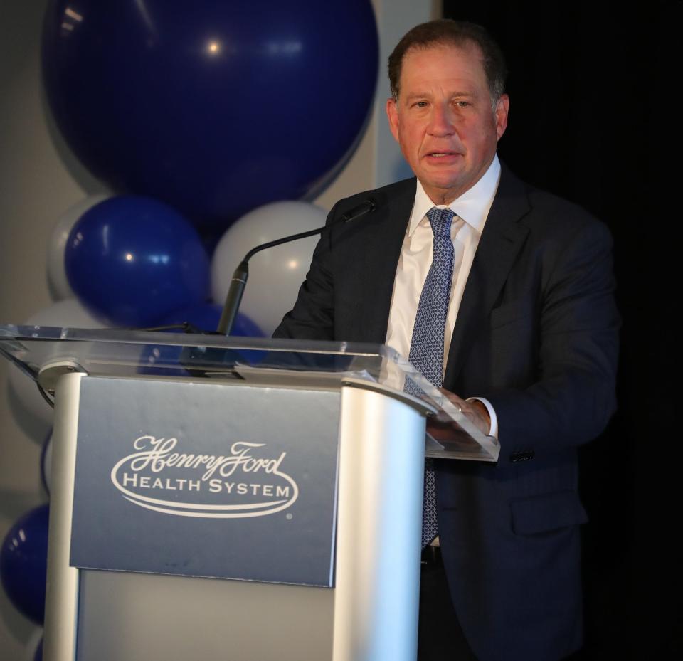 Detroit Pistons vice chairman Arn Tellem speaks at the new sports medicine center in the Henry Ford Detroit Pistons Performance Center, Sept. 18, 2019 in Detroit.