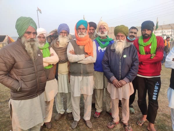 Agitating farmers in Burari (Photo/ANI)