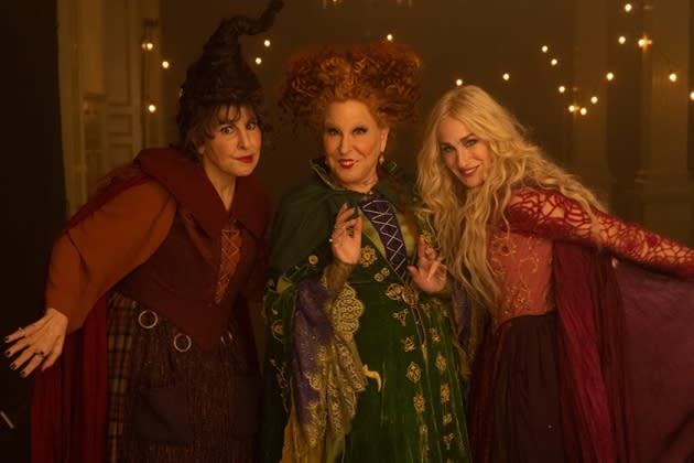 Hocus-Pocus-2-watch-online - Credit: Disney+