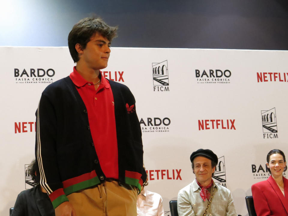El actor mexicano Iker Solano posa durante una conferencia de prensa para promover la película "Bardo" en el Festival Internacional de Cine de Morelia en Morelia, México, el sábado 22 de octubre de 2022. (Foto AP/ Berenice Bautista)