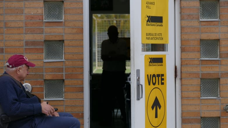 Manitobans cast 108K votes in advance polls, says Elections Canada