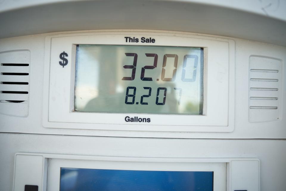 The price of gasoline at the Circle K on McKellips and Scottsdale roads in Tempe is shown on Aug. 11, 2022. Gas prices in the Valley are starting to dip below $4 a gallon.