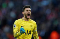 Soccer Football - Premier League - Tottenham Hotspur vs Liverpool - Wembley Stadium, London, Britain - October 22, 2017 Tottenham's Hugo Lloris celebrates after Dele Alli scores their third goal Action Images via Reuters/Matthew Childs