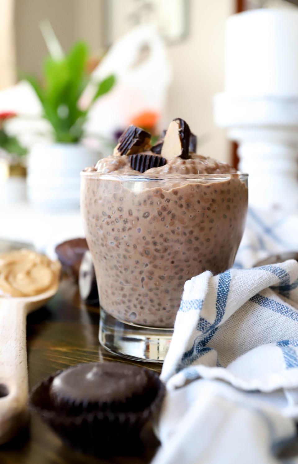 Chocolate Peanut Butter Chia Pudding 