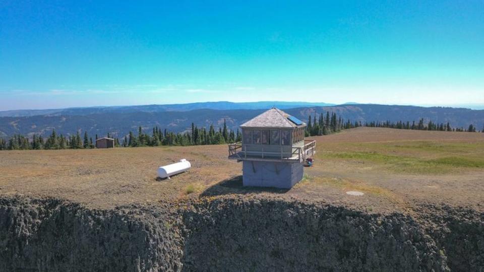 Table Rock lookout