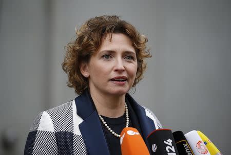 Secretary General of the Free Democratic Party (FDP) Nicola Beer arrives for exploratory talks at the German Parliamentary Society about forming a new coalition government in Berlin, Germany, November 16, 2017. REUTERS/Axel Schmidt