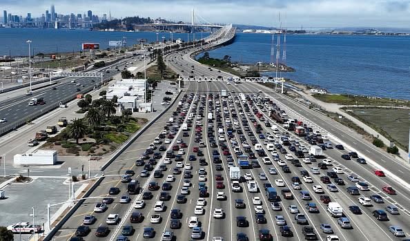 Traffic backs up at the San Francisco-Oakland Bay Bridge toll plaza on August 24, 2022 in Oakland. (Photo by Justin Sullivan/Getty Images)