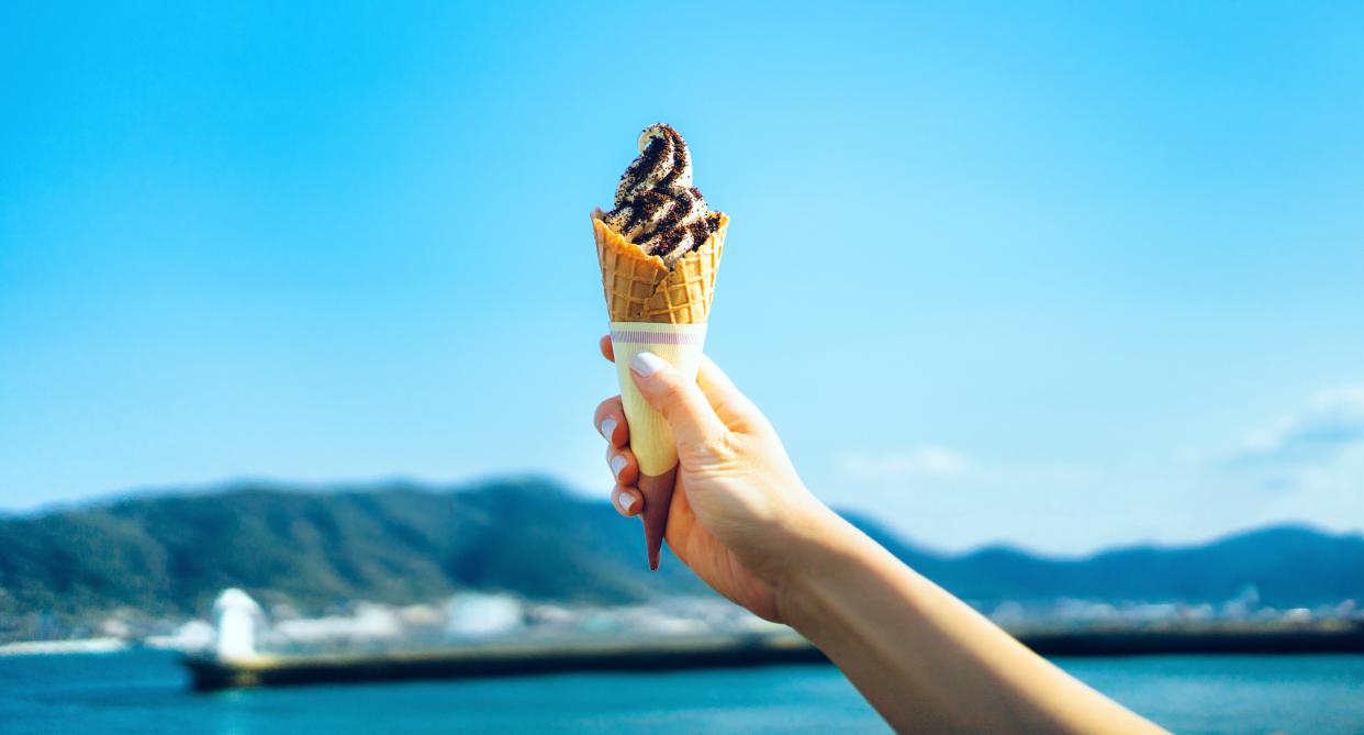 ice cream on beach in a heatwave