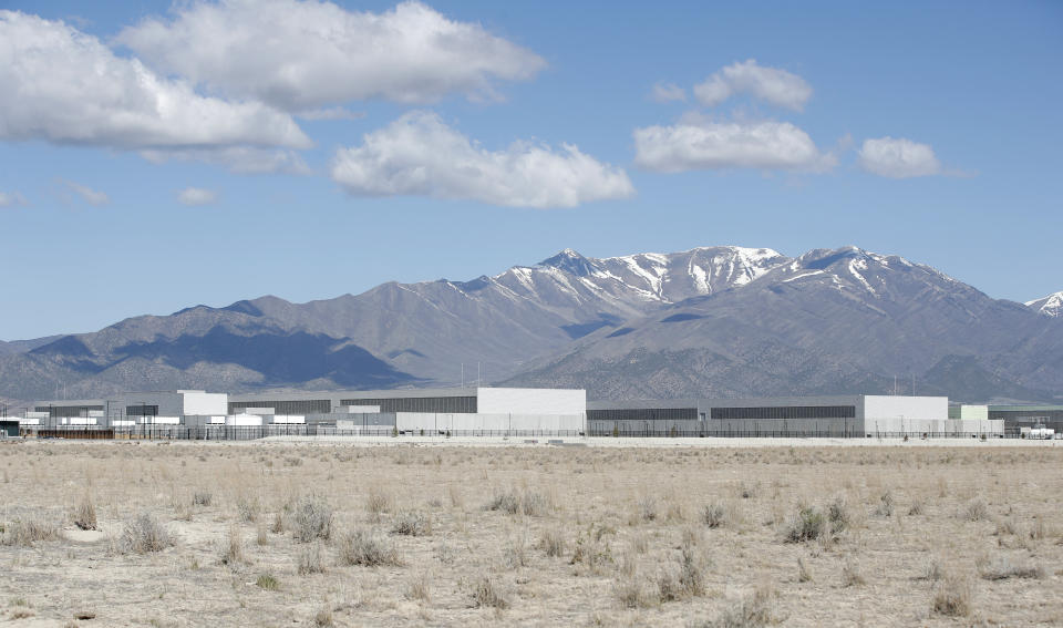 A view of the Facebook data center under construction in Eagle Mountain, Utah, on May 5, 2021.<span class="copyright">George Frey—Getty Images</span>