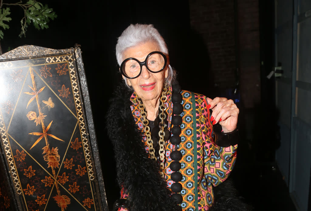 NEW YORK, NY SEPTEMBER 09: Iris Apfel poses backstage at ‘My Life On A Diet’ at the Theatre at St Clement’s Church on September 9, 2018 in New York City. (Photo By Bruce Glikas/FilmMagic)