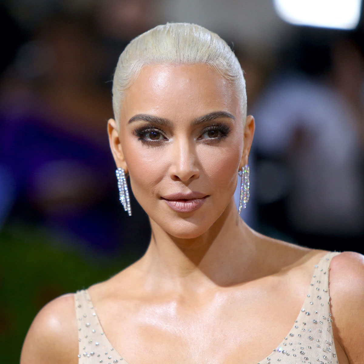 Kim Kardashian 2022 Met Gala blonde hair