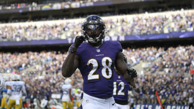 Saints sign former Ravens RB to practice squad