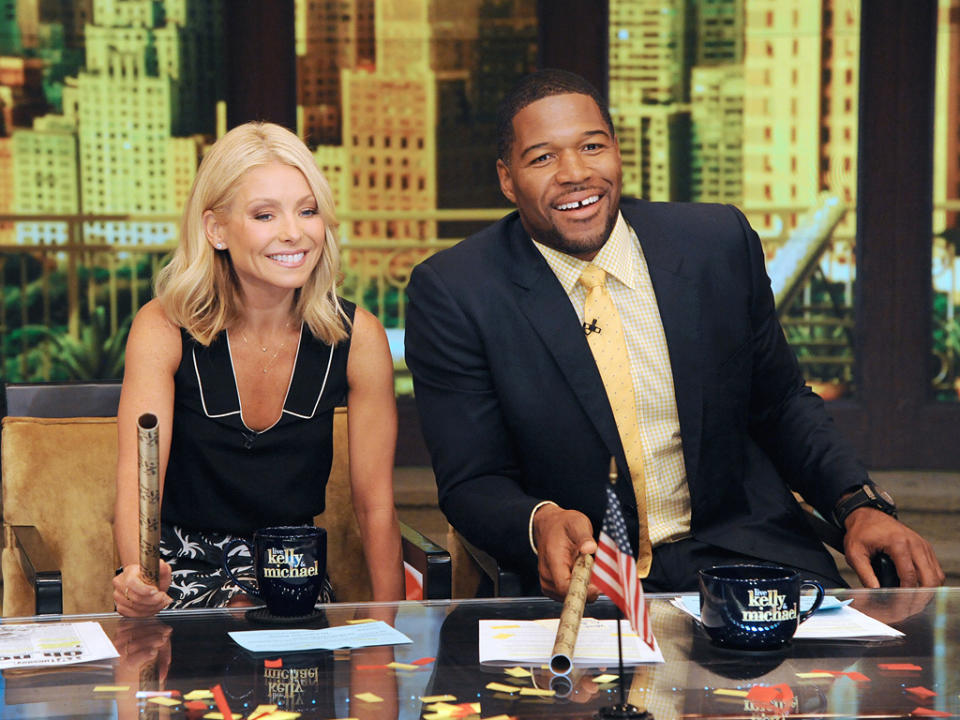 12. Kelly Ripa is livid after ABC neglects to give her a heads up that Michael Strahan is leaving their gab fes