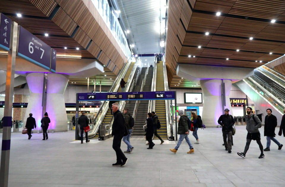 The plastic bottle was caught in the track at London Bridge (Picture: Rex)