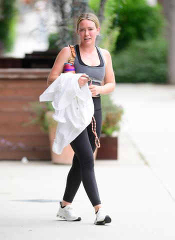 Buy Hilary Duff's Exact Owala Water Bottle, Hilary Duff Gives Trendy Owala Water  Bottle Her Stamp of Approval