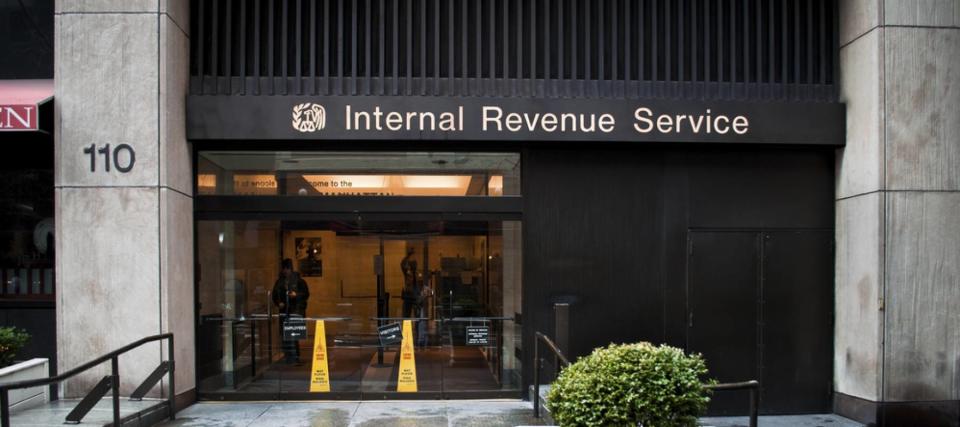 „Nedrept față de contribuabili”: IRS lasă milioane de oameni să aștepte răspunsuri înainte de a putea depune – iată ce trebuie să știți înainte de a intra în „mizerie”