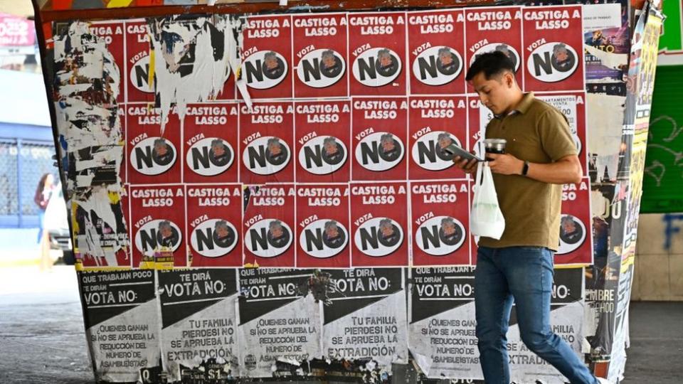 Carteles de la campaña por el "no"