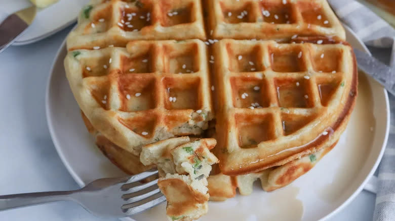 scallions waffles with sesame seeds