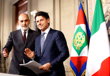 Newly appointed Italy Prime Minister Giuseppe Conte arrives to speaks with media after the consultation with the Italian President Sergio Mattarella at the Quirinal Palace in Rome, Italy, May 23, 2018. REUTERS/Alessandro Bianchi