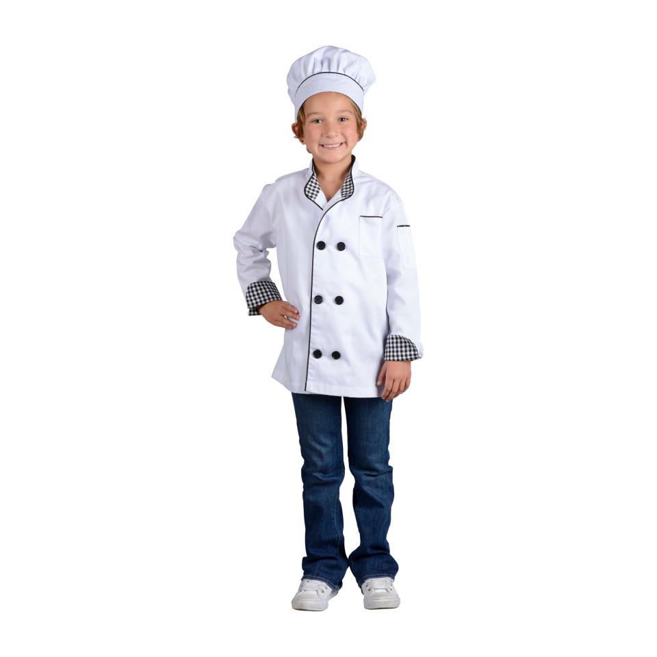 Kid in a chef costume