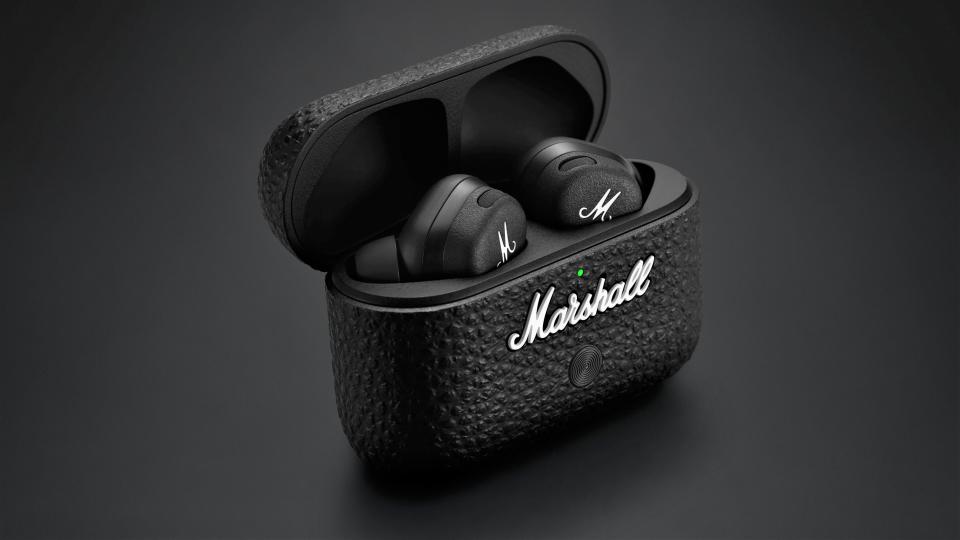 Marshall Motif II in black in charging case