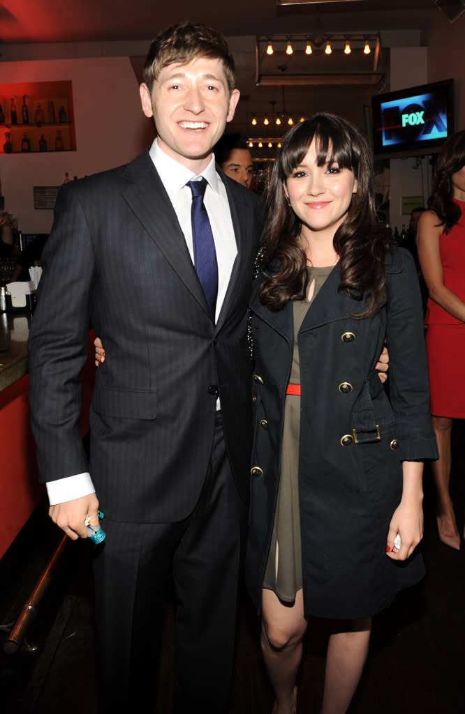 Lucas Neff and Shannon Woodward