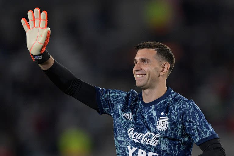 Emiliano Martinez se convirtió rápidamente en uno de los favoritos del público de la selección