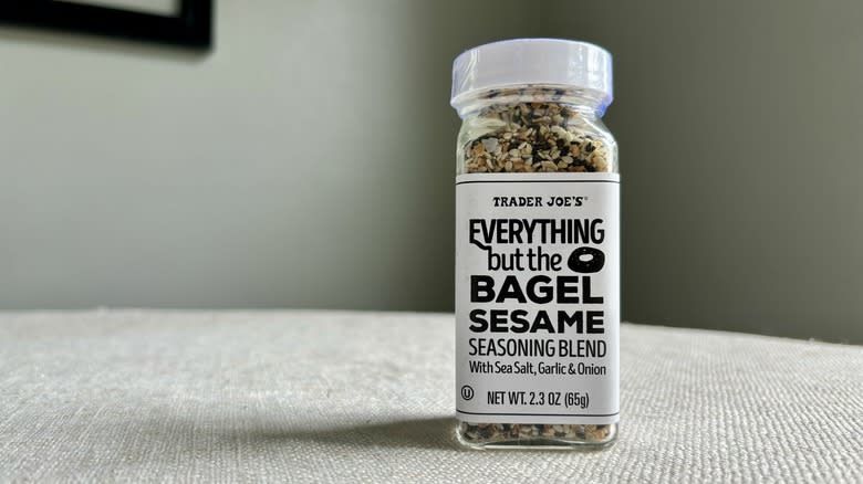 Trader Joe's everything bagel seasoning