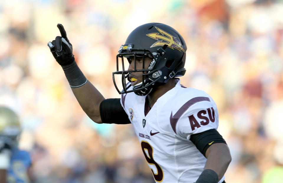 PASADENA, CA - NOVEMBER 05: Wide receiver A.J. Pickens#9 of the Arizona State Sun Devils celebrates after scoring on a 35 yard touchdown pass play in the first quarter against the UCLA Bruins at the Rose Bowl on November 5, 2011 in Pasadena, California. (Photo by Stephen Dunn/Getty Images)