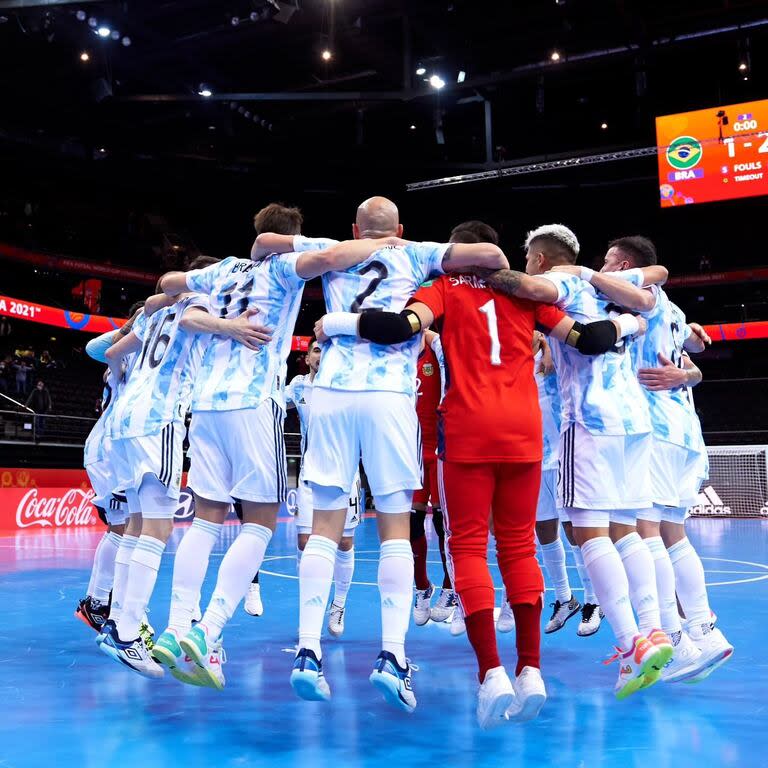 La mancomunión del plantel argentino es clave para seguir consiguiendo logros; este domingo la selección protagonizará contra Brasil la final del Mundial de Uzbekistán de futsal.