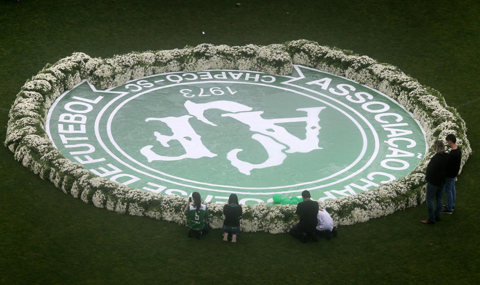 Ceremony for plane crash victims in Colombia