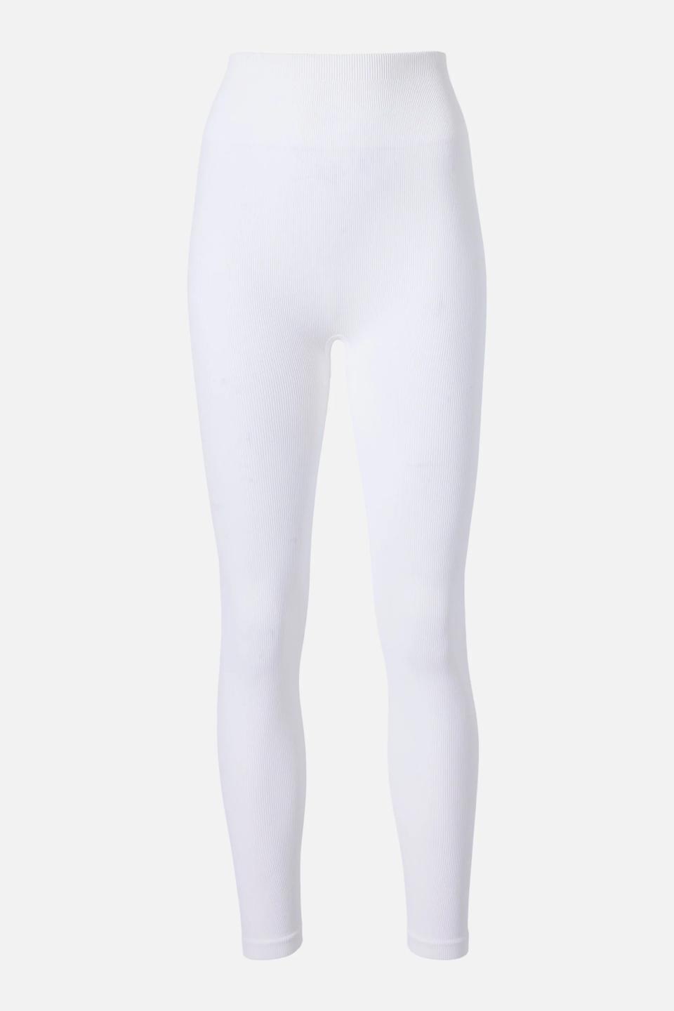 <p><a href="https://go.redirectingat.com?id=74968X1596630&url=https%3A%2F%2Fwww.bandier.com%2Fproducts%2Fsoho-seamless-legging-white-3&sref=https%3A%2F%2Fwww.townandcountrymag.com%2Fleisure%2Fsporting%2Fg29403545%2Fgifts-for-skiers%2F" rel="nofollow noopener" target="_blank" data-ylk="slk:Shop Now;elm:context_link;itc:0;sec:content-canvas" class="link ">Shop Now</a></p><p>Soho Seamless Legging</p><p>Bandier</p><p>$120.00</p>