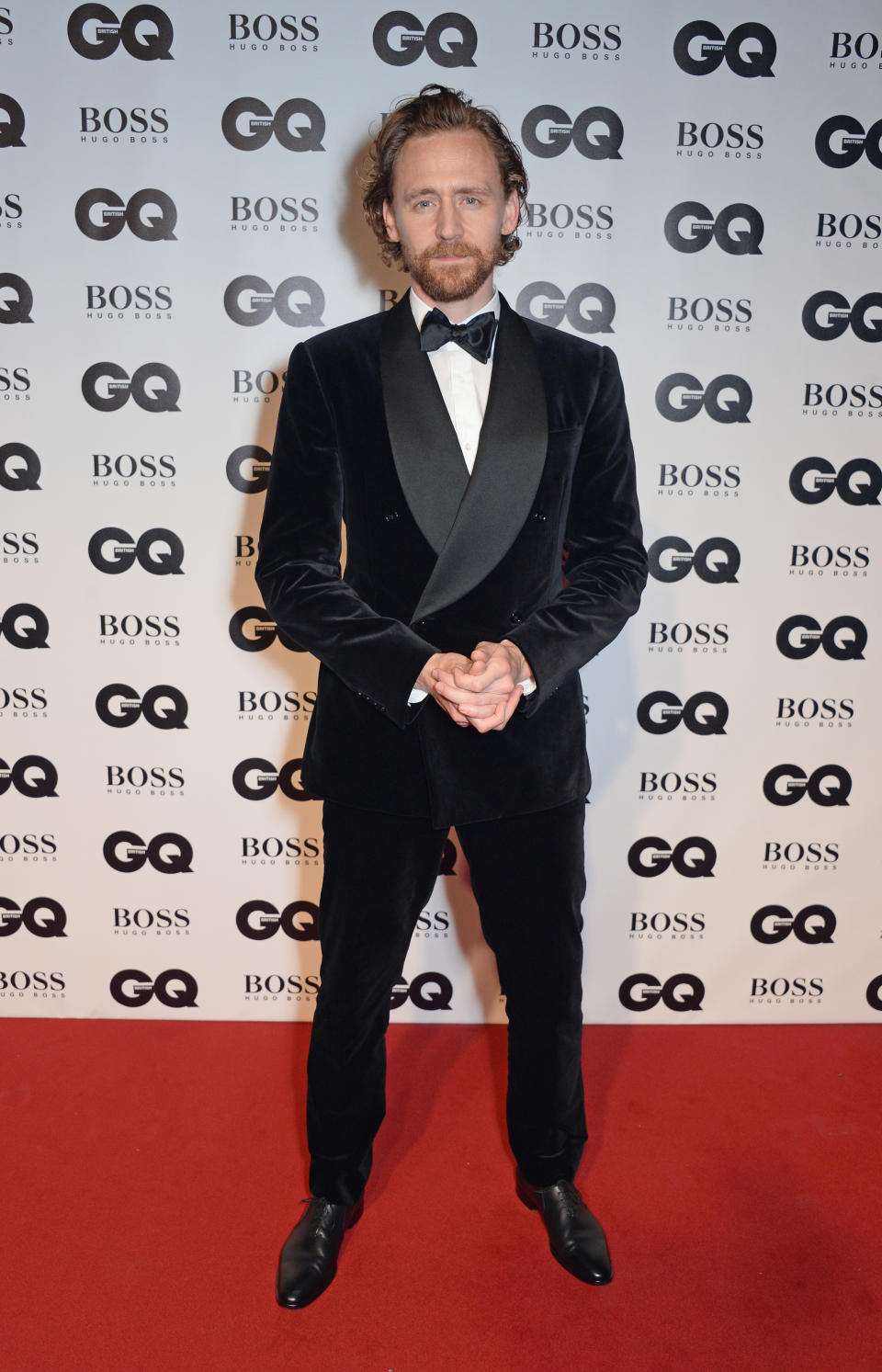 <p><strong>Wearing:</strong> A black tux.<br>[Photo: Getty] </p>