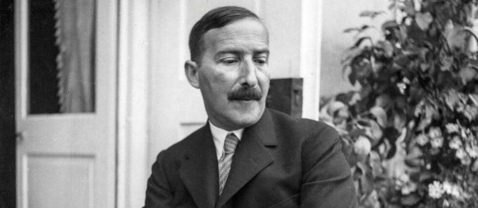 Stefan Zweig  à son domicile de Salzburg en 1931.  - Credit:akg-images / IMAGNO/Austrian Arc / akg-images/IMAGNO/Austrian Archives