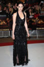 Eigentlich feierte in London „Breaking Dawn –Bis(s) zum Ende der Nacht (Teil 1)“ Premiere. Noch besser als der Vampir-Streifen inszenierte sich aber Hauptdarstellerin Kristin Stewart: Sie rockte den roten Teppich im Pailletten-Kleid von Roberto Cavalli. (Bild: Getty Images)