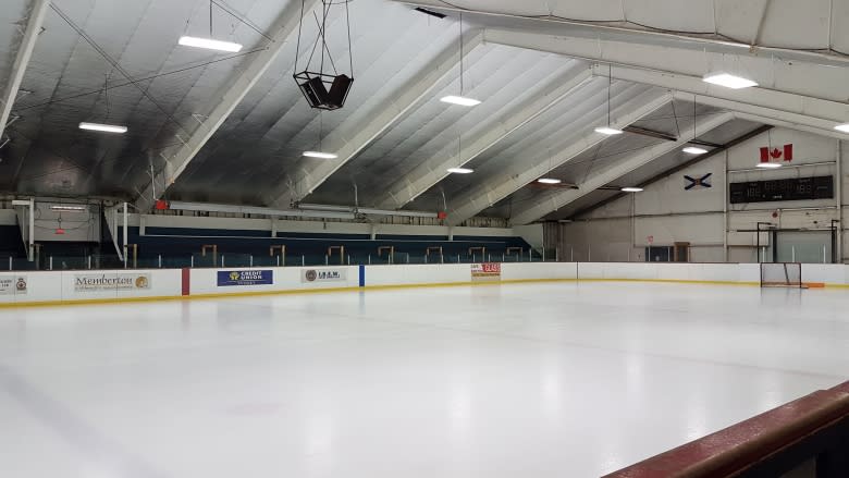 Whitney Pier rink skates backward, plans to open without government funding