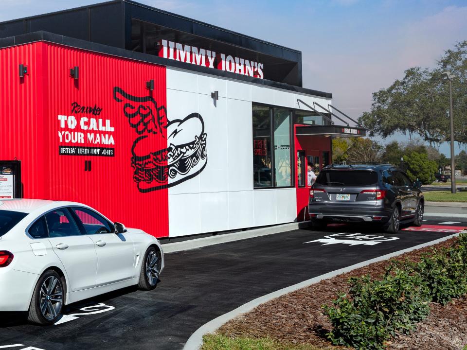 Jimmy Joh 's drive-thru