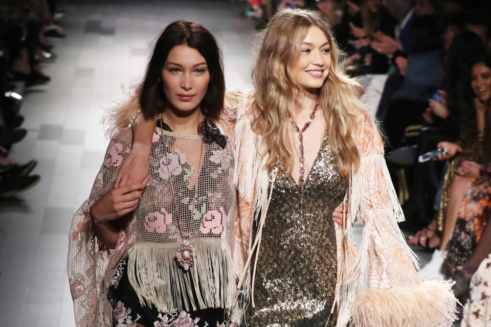 GIGI & BELLA HADID: ANNA SUI