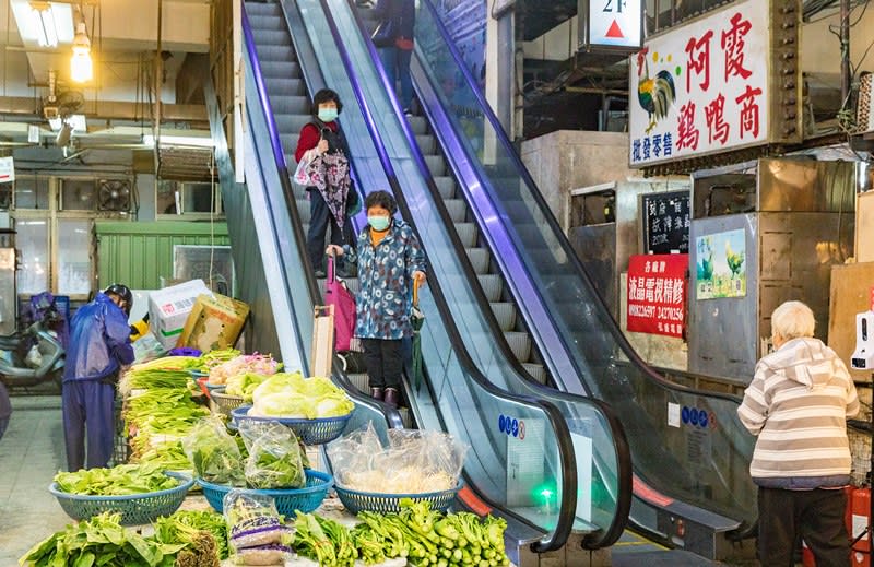 基隆仁愛市場｜吳姳麵館