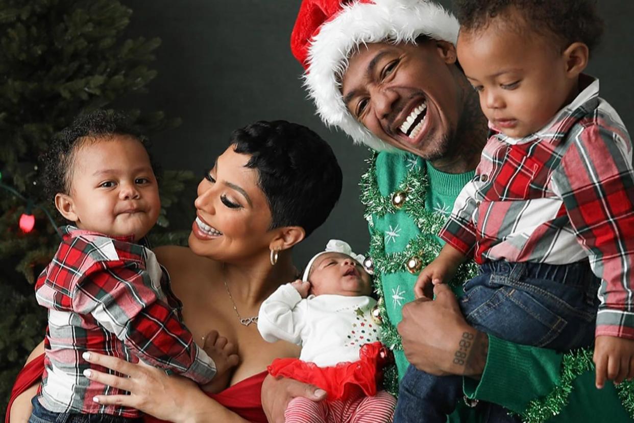 Abby De La Rosa Nick Cannon and kids christmas shoot. Credit: Patty Othon