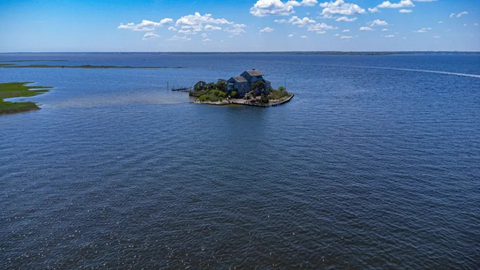 No one has lived on the island after Hurricane Sandy ravaged the property in 2012. Shorebeat.com