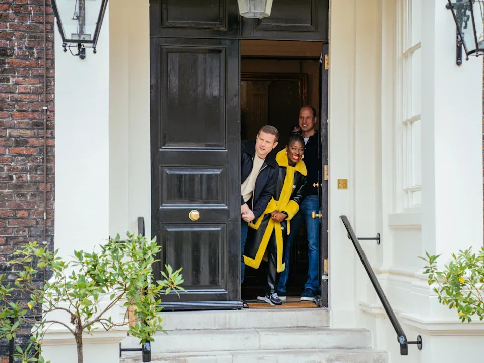 Prinz William wegen Foto von Eingangstür des Kensington Palace verspottet