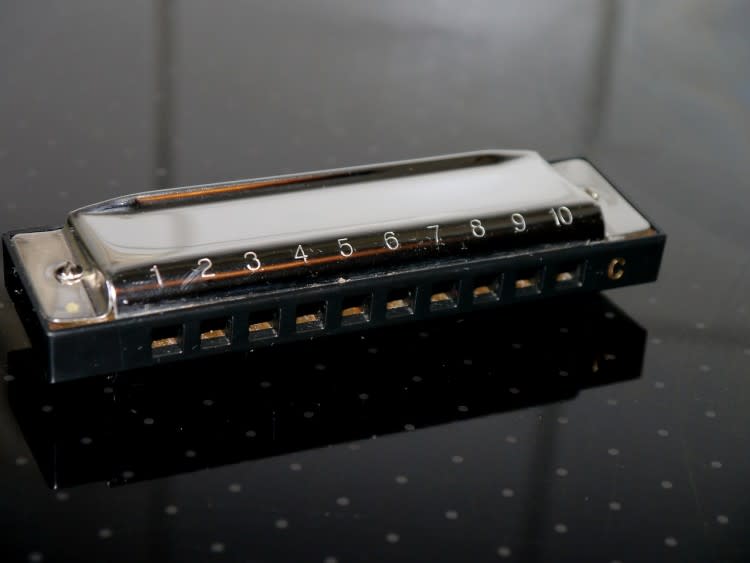 harmonica-641425_1280