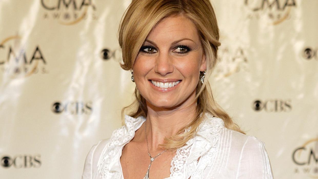 Faith Hill at the CMA Awards red carpet