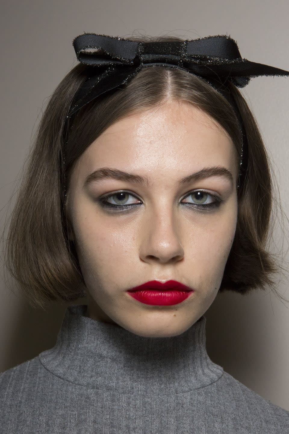 <p>Go for goth Snow White with a polished bob, perfect bow and more is more smudge dblack eyeliner.</p>