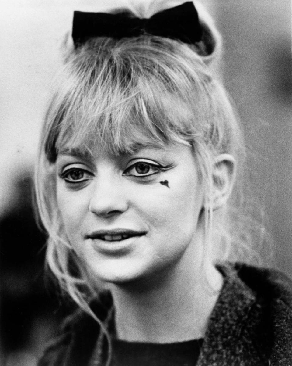 goldie hawn in the girl from petrovka