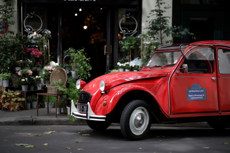 Paris iconic 2CV tours feel brunt of COVID-19 impact on tourism