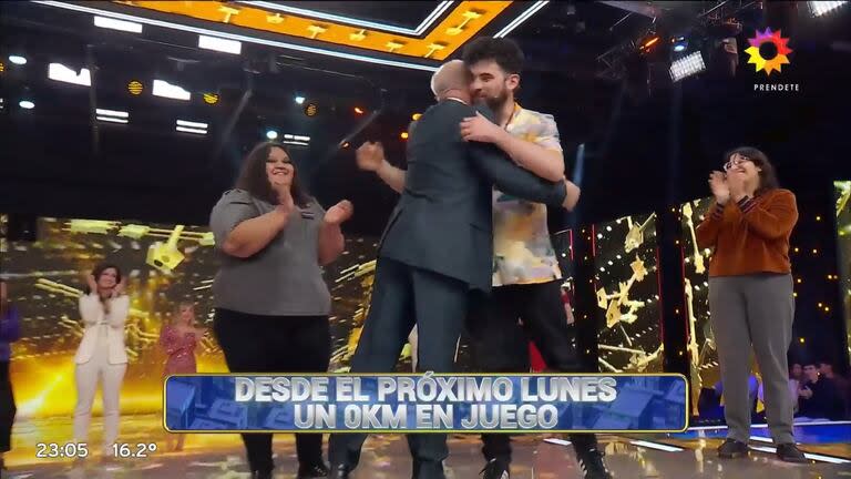 Omar seguirá en juego y ahora posee tres millones de pesos como premio