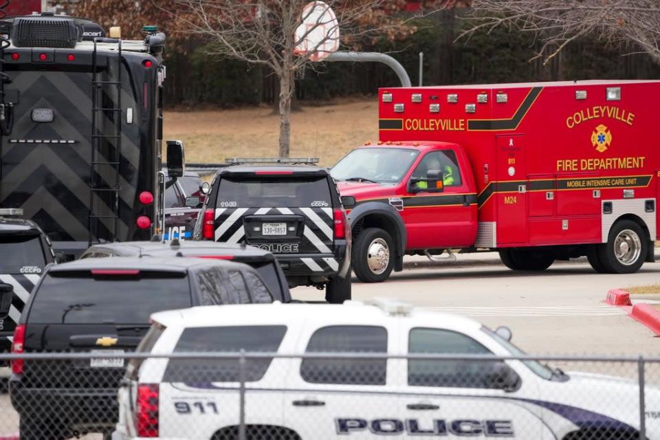 Emergency teams near Congregation Beth Israel in Colleyville, Texas on Saturday (Smiley N. Pool/PA) (AP)
